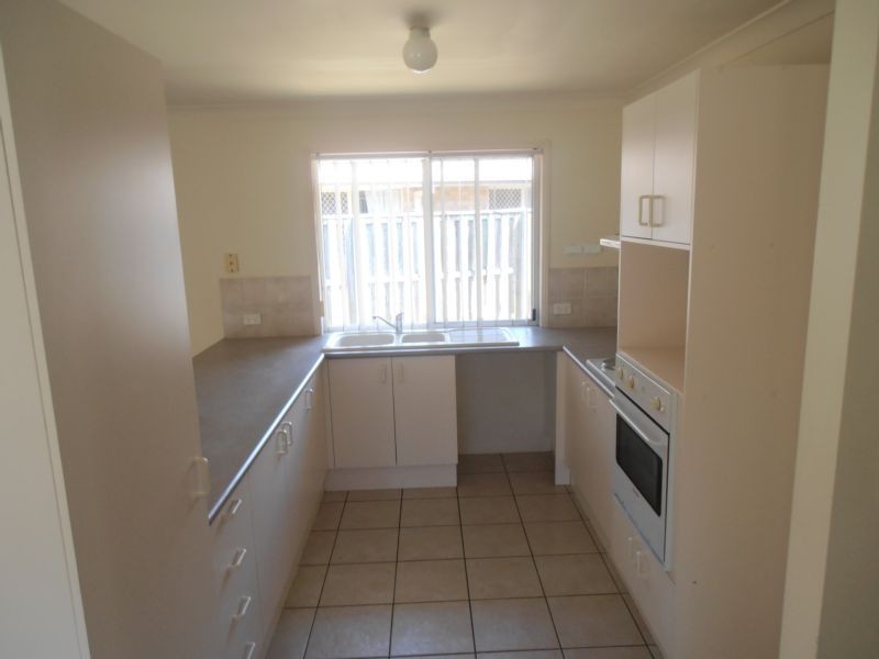 33 Murphy Street corner of Van Wirdum Place, Calamvale QLD 4116