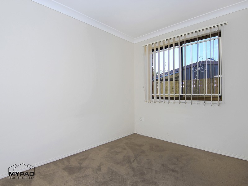 19 SOLFERINO, Durack QLD 4077