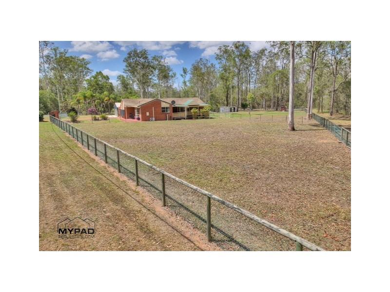 1-9 Yellowstone Court, Munruben QLD 4125