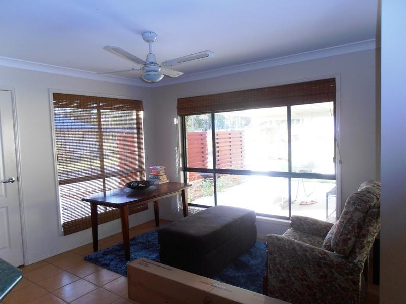 11-13 Windmill Cl, New Beith QLD 4124