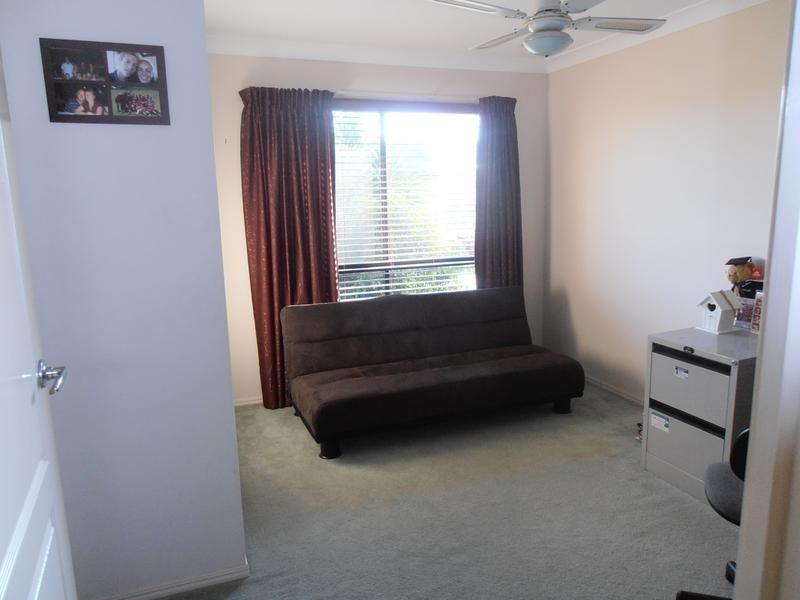 11-13 Windmill Cl, New Beith QLD 4124