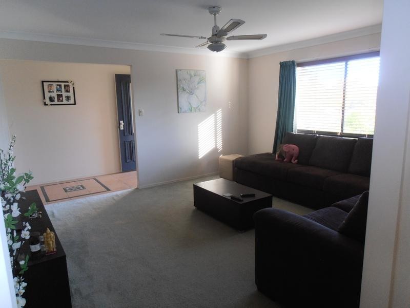 11-13 Windmill Cl, New Beith QLD 4124
