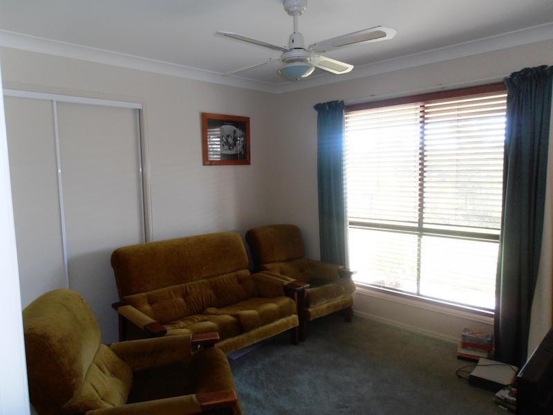 11-13 Windmill Cl, New Beith QLD 4124