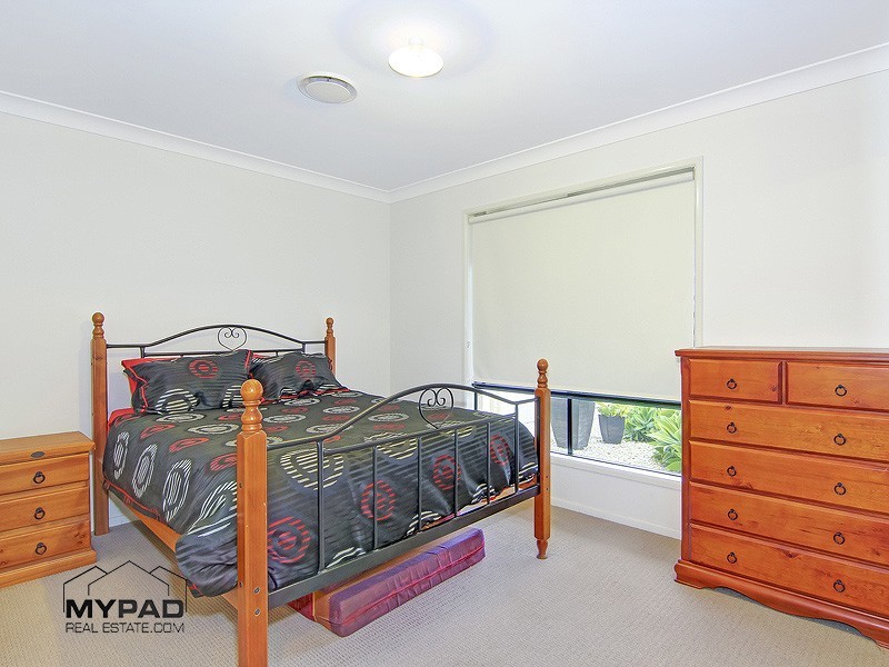 14 Borrowdale Court, Mundoolun QLD 4285