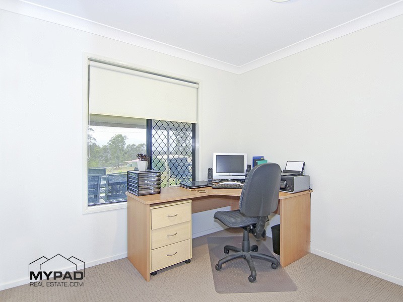 14 Borrowdale Court, Mundoolun QLD 4285