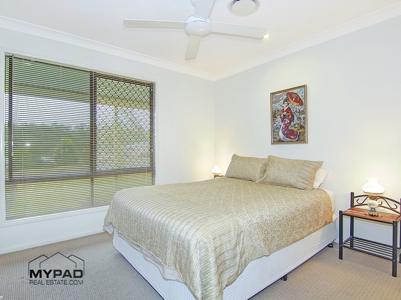 14 Borrowdale Court, Mundoolun QLD 4285