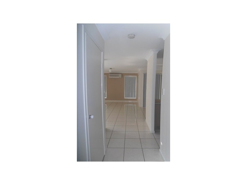 12 Whitehall St, Browns Plains QLD 4118