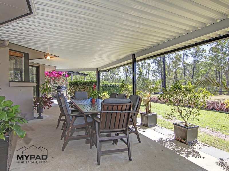 24 Sandalwood Crt, Jimboomba, Jimboomba QLD 4280