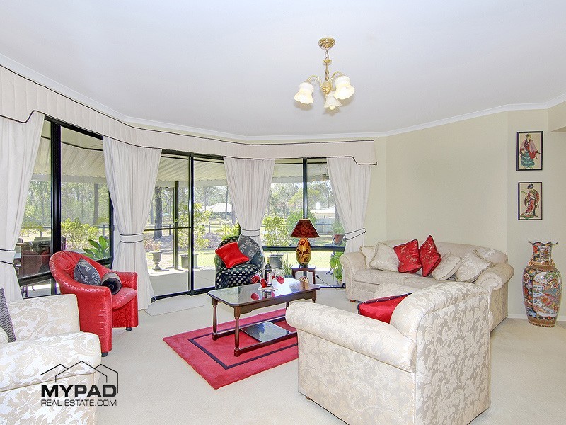 24 Sandalwood Crt, Jimboomba, Jimboomba QLD 4280