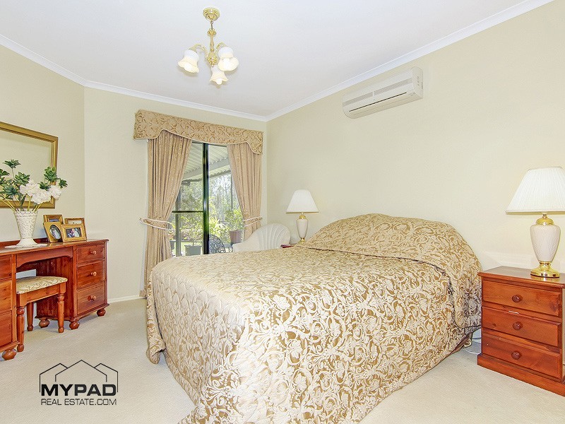24 Sandalwood Crt, Jimboomba, Jimboomba QLD 4280