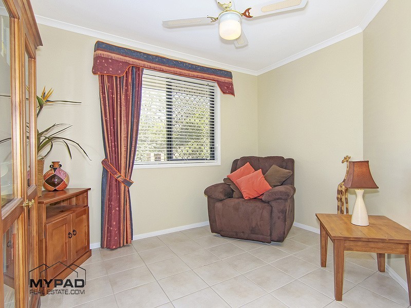 24 Sandalwood Crt, Jimboomba, Jimboomba QLD 4280