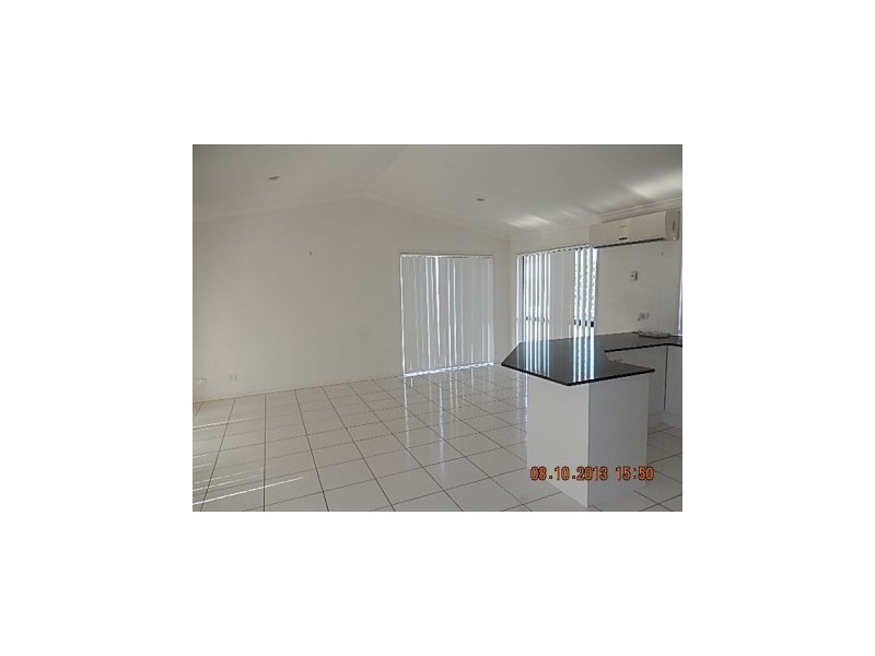 Regents Park QLD 4118