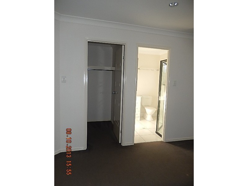Regents Park QLD 4118