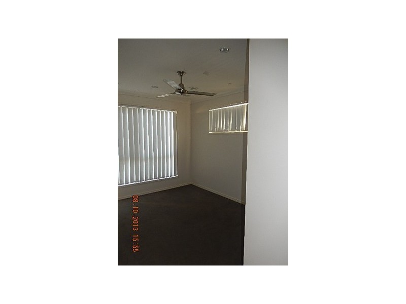 Regents Park QLD 4118
