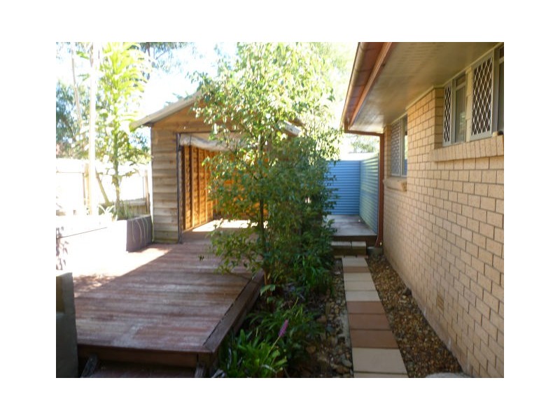 13 Valencia St, Loganlea QLD 4131