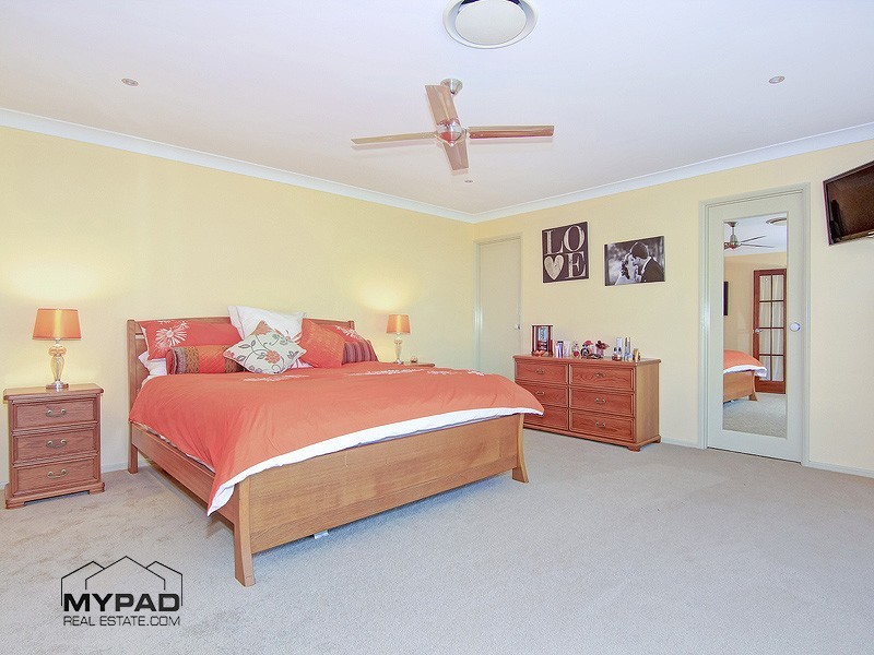 169 Equestrian Drive, New Beith QLD 4124