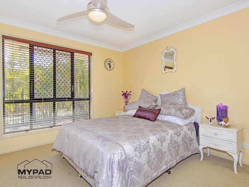 169 Equestrian Drive, New Beith QLD 4124