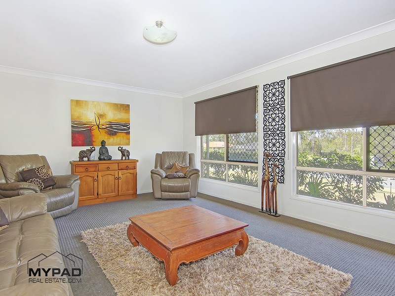 52 Gumview Crescent, Jimboomba QLD 4280