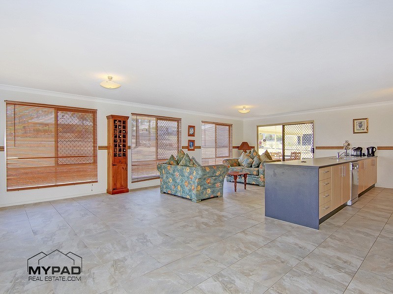 52 Gumview Crescent, Jimboomba QLD 4280