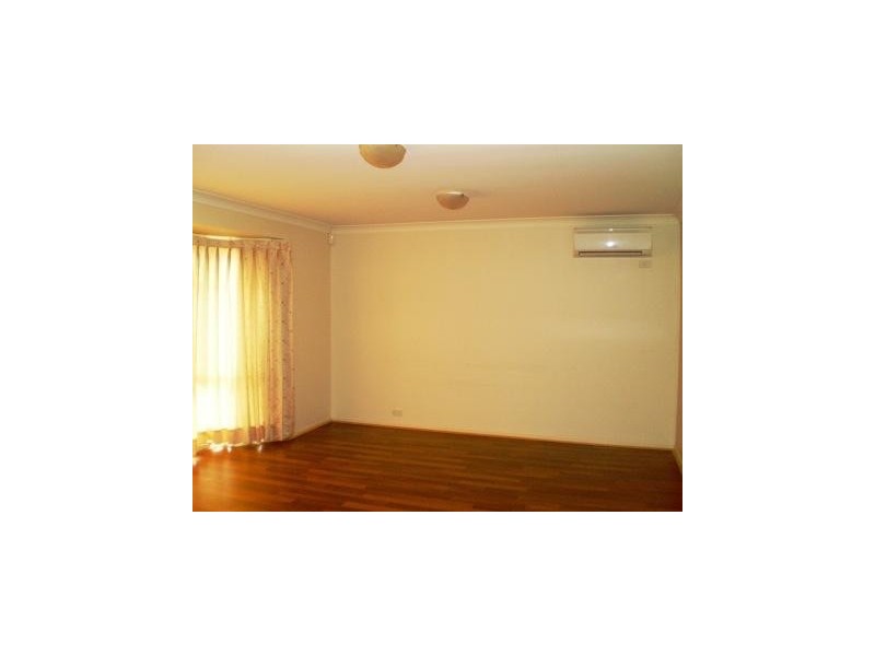 142 Bordeaux St, Eight Mile Plains QLD 4113