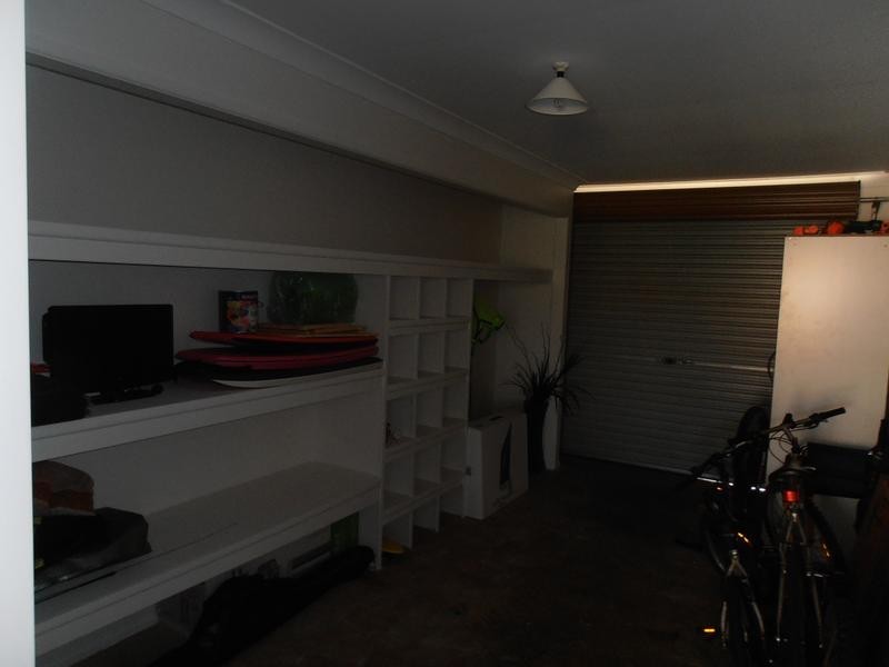 8 Yeoman Court, Boronia Heights QLD 4124