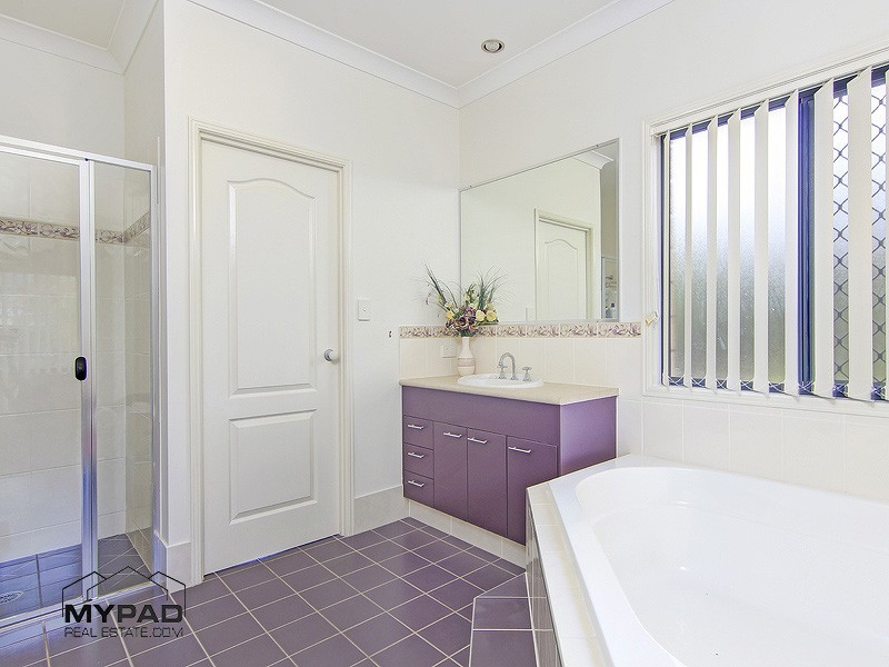 1-5 Mallard, New Beith QLD 4124