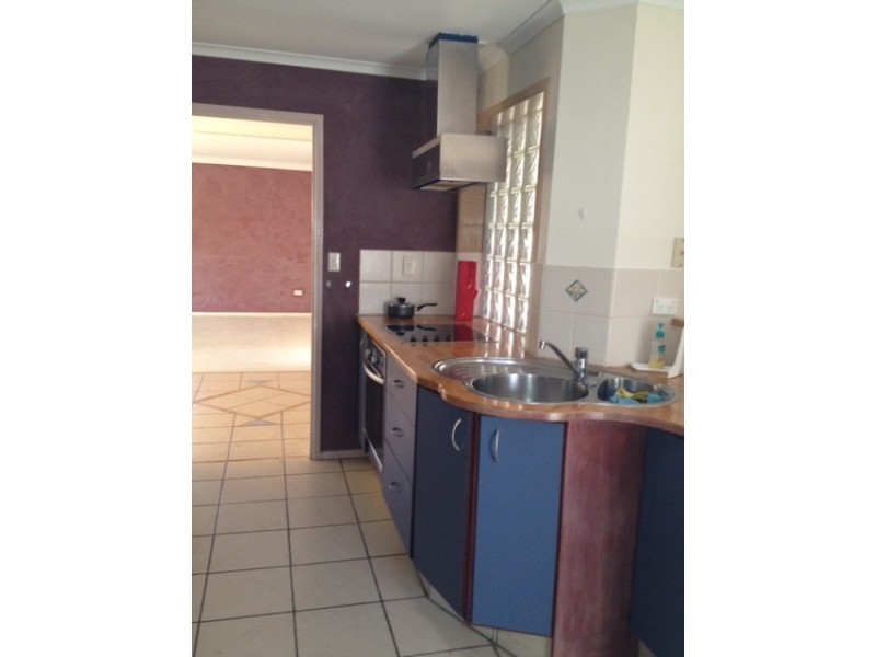 21 Jilbard Drv, Springwood QLD 4127