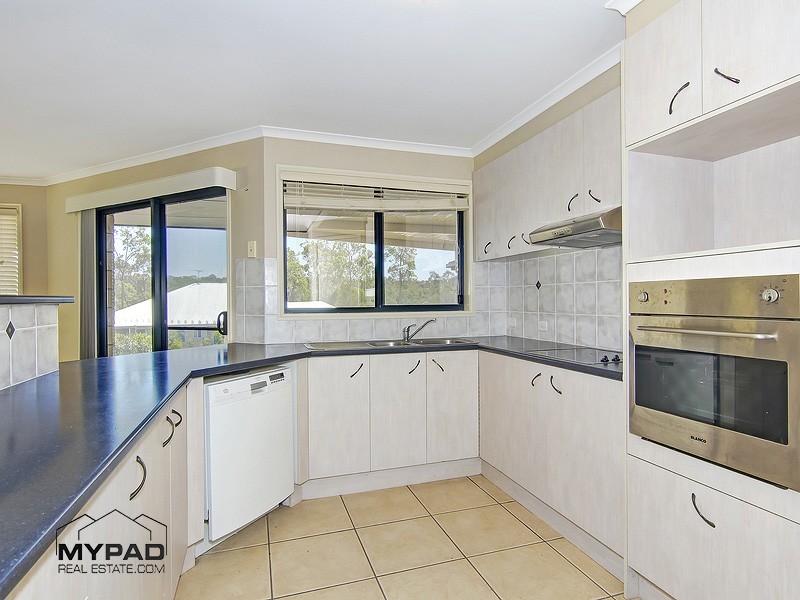 5-7 Laurina Drive, New Beith QLD 4124