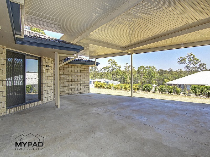 5-7 Laurina Drive, New Beith QLD 4124