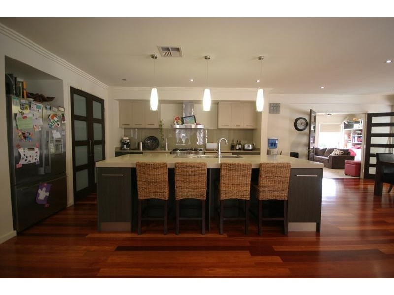 3 Cranleigh Crt, Shailer Park QLD 4128