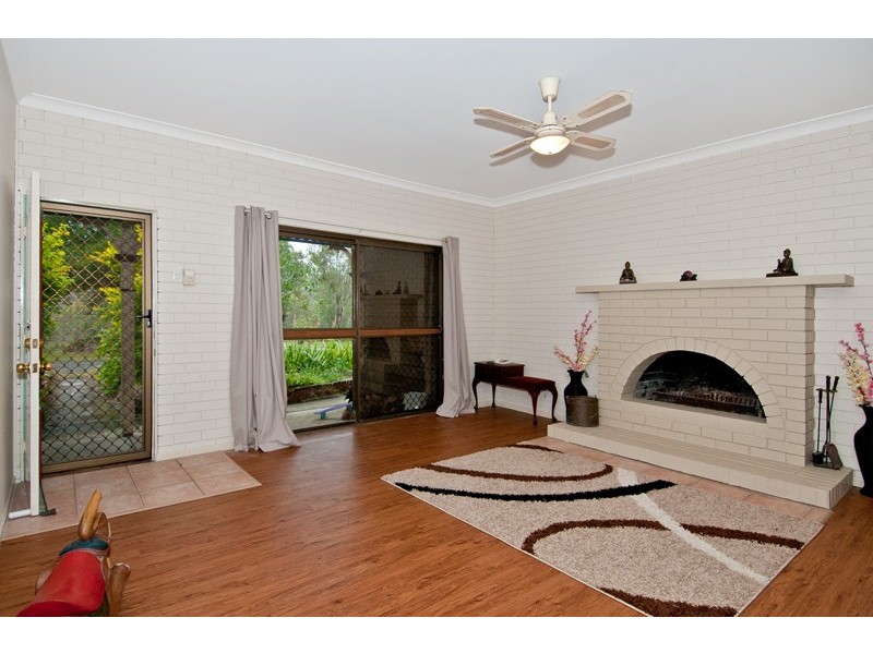 104-114 Pennine Dr, South Maclean QLD 4280