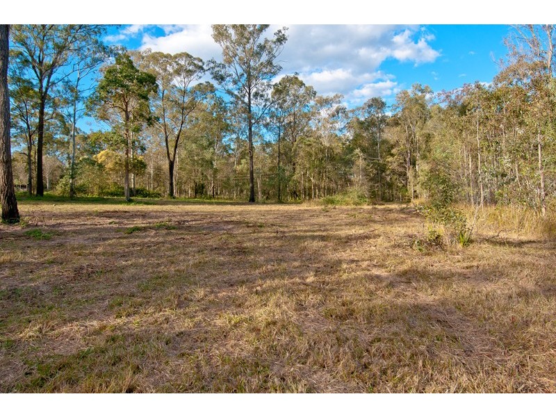 104-114 Pennine Dr, South Maclean QLD 4280