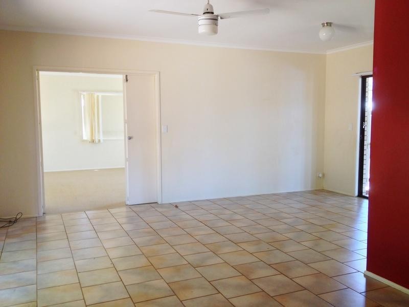 84 Shailer Rd, Shailer Park QLD 4128