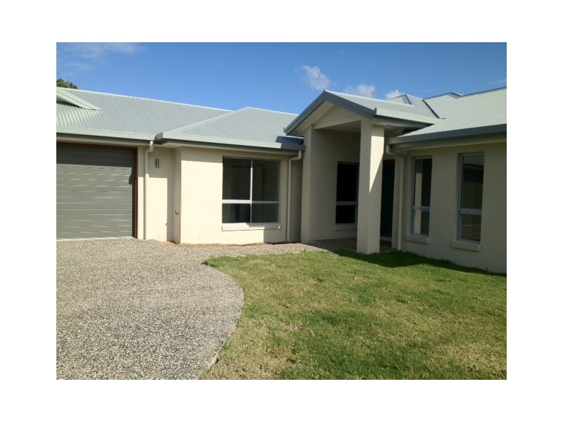 9 Vincent St, Cornubia QLD 4130