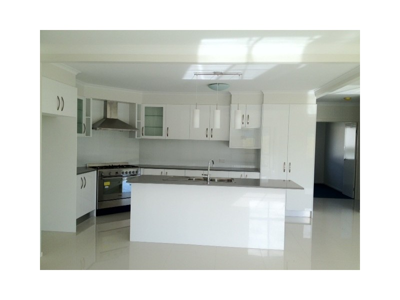 9 Vincent St, Cornubia QLD 4130