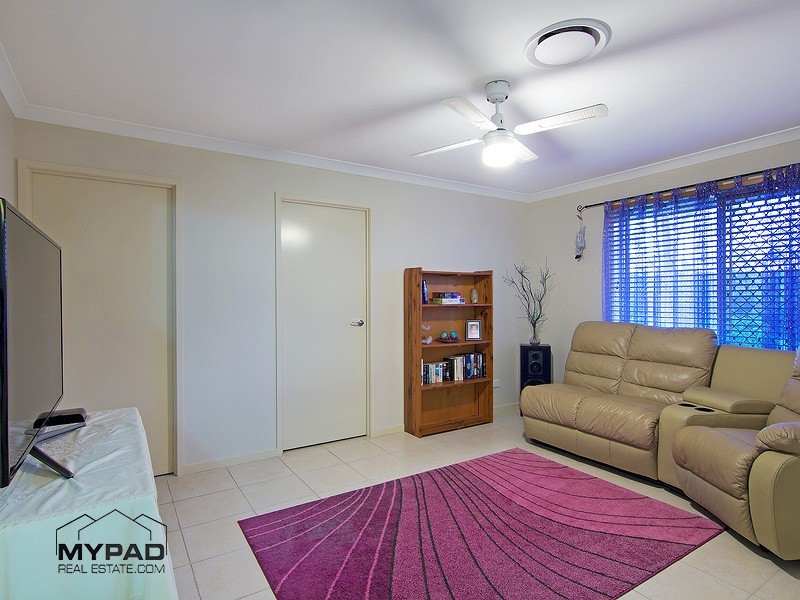 10-12 Laurina Drive, New Beith QLD 4124
