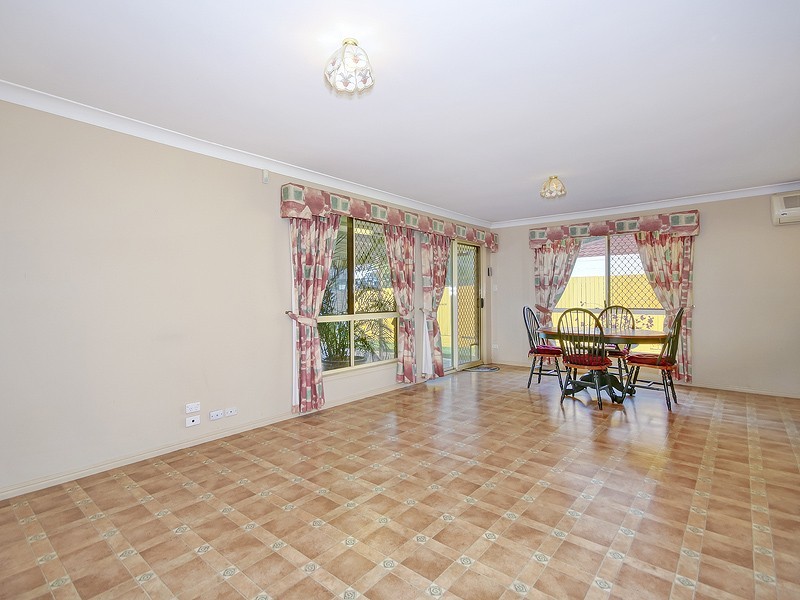 10 COLISA COURT, Regents Park QLD 4118