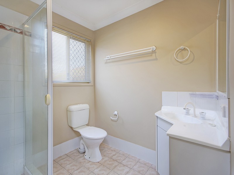 10 COLISA COURT, Regents Park QLD 4118