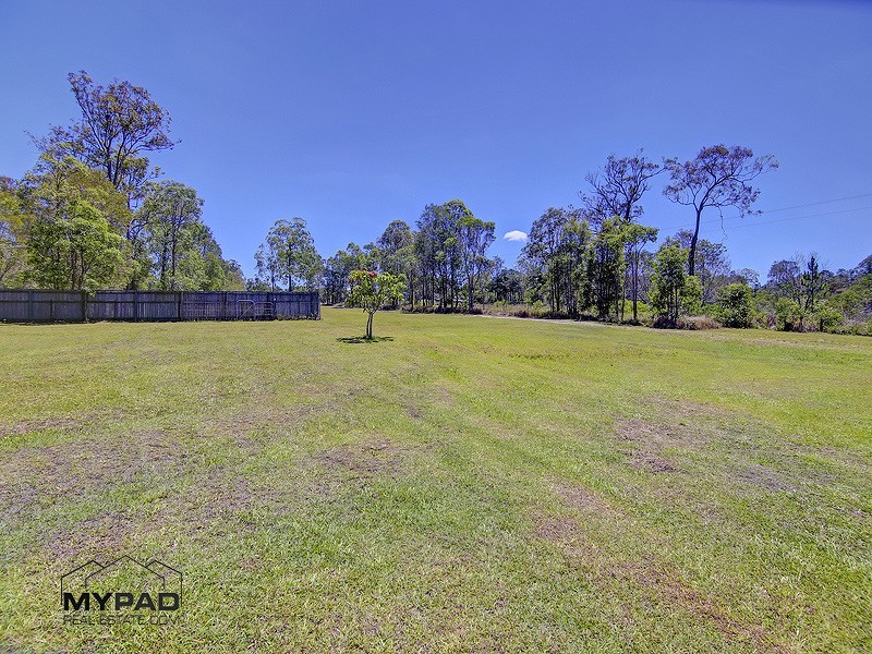 119 Andrew Road, Greenbank QLD 4124