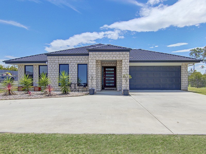 1 Cassowary Place, Jimboomba QLD 4280