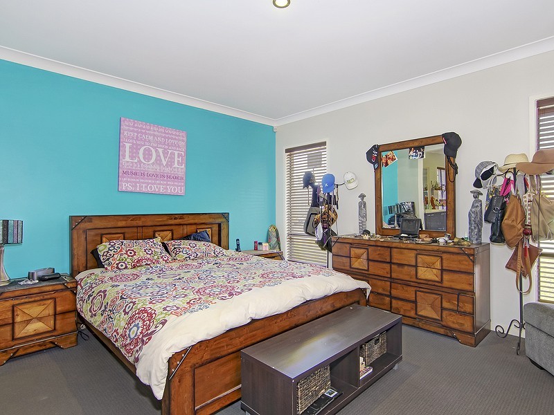 1 Cassowary Place, Jimboomba QLD 4280