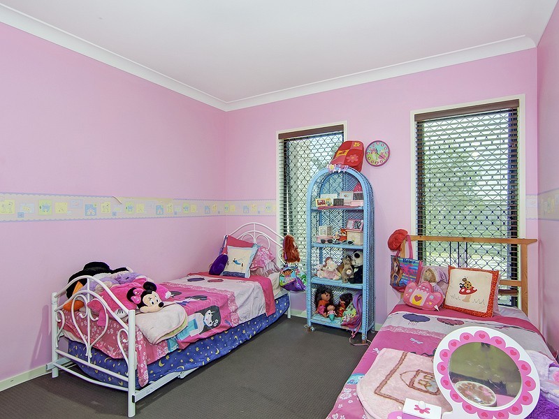 1 Cassowary Place, Jimboomba QLD 4280