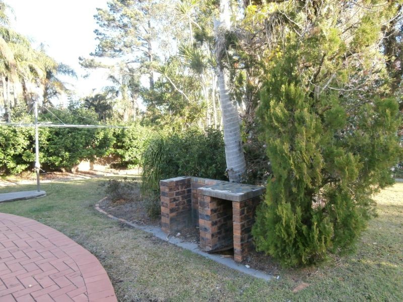 5 Magnolia st, Daisy Hill QLD 4127