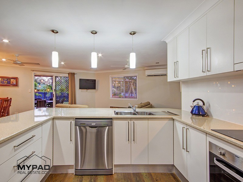 120-122 Drover Court, Jimboomba QLD 4280