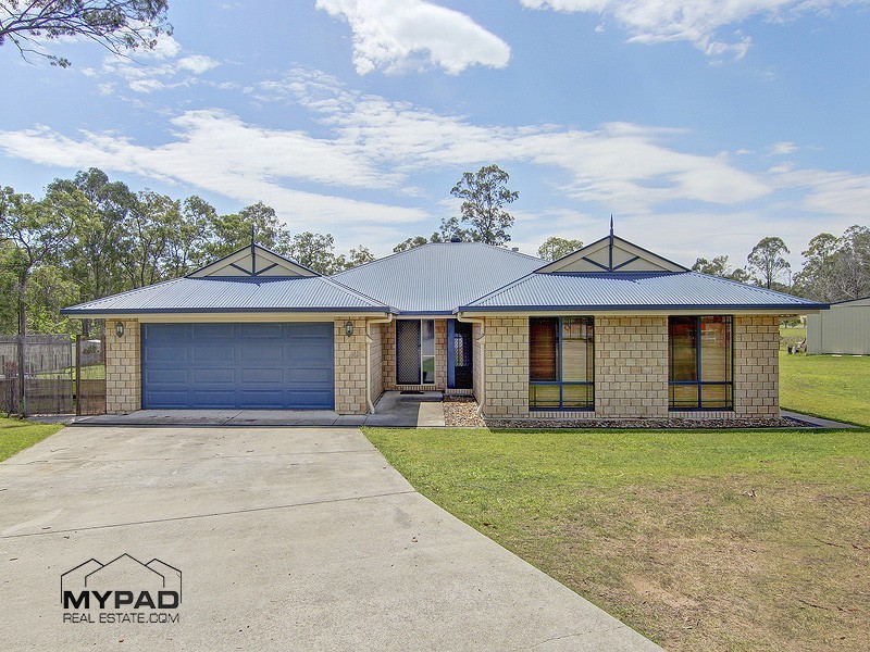 20-26 Sandstone, Greenbank QLD 4124