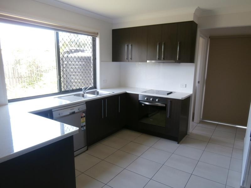 4/31-49 Ariel Avenue, Kingston QLD 4114