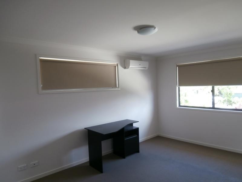 4/31-49 Ariel Avenue, Kingston QLD 4114