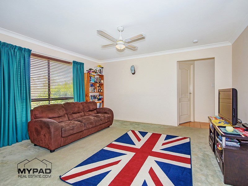 11 Windmill Cl, New Beith QLD 4124