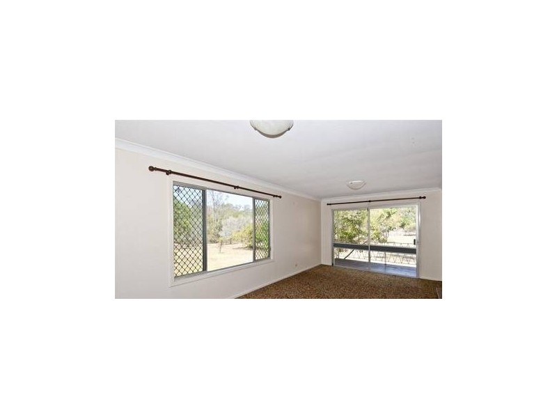 223 Stoney Camp Rd, Greenbank QLD 4124