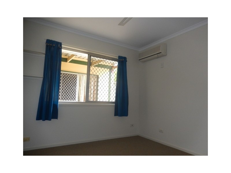 3 Farrow st, Daisy Hill QLD 4127